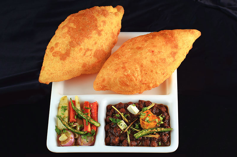 Chana Bhatura